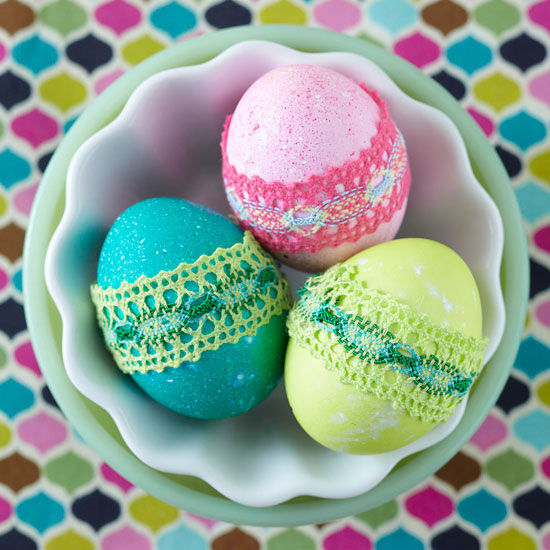 60267-Dyed-Lace-Wrapped-Easter-Eggs